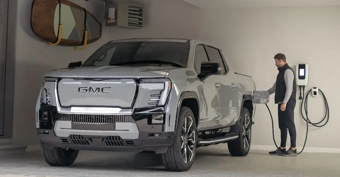 2024 GMC Sierra EV Denali Edition 1