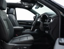 2024-gmc-yukon-denali-xl-reserve-interior-front-side-door-drivers