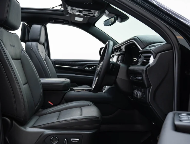 2024-gmc-yukon-denali-xl-reserve-interior-front-side-door-drivers