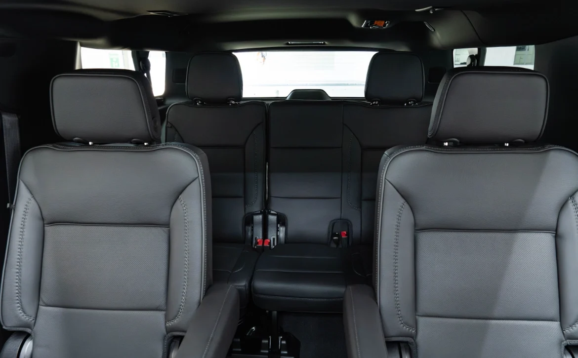 2024-gmc-yukon-denali-xl-reserve-interior-rear-2nd-third-seating