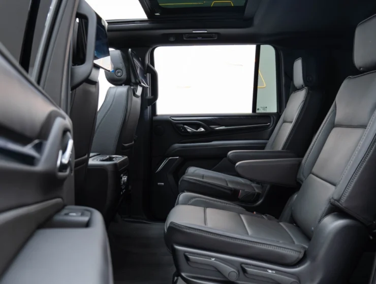 2024-gmc-yukon-denali-xl-reserve-interior-rear-side-door-seating