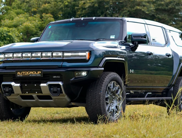 2025 GMC Hummer EV 3X Graphite Blue Metallic Front Quarter Panel right
