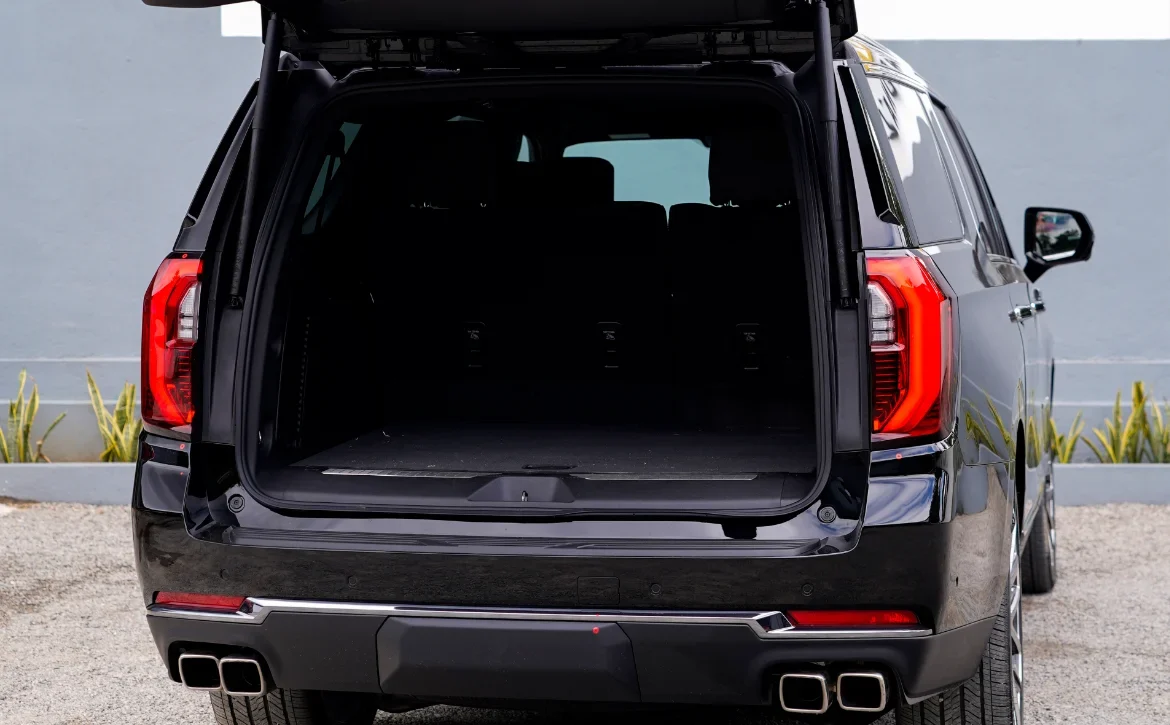 2025 GMC Yukon Denali Ultimate Front View Boot
