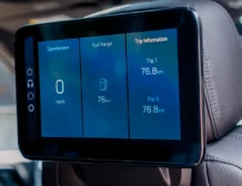 2025 GMC Yukon XL Denali Reserve in Void Black HD Screen Seat