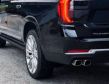 2025 GMC Yukon XL Denali Reserve in Void Black rear qtr panel
