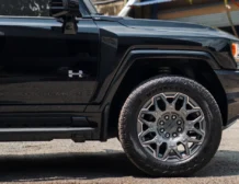 GMC Hummer EV 3X Void Black Front Side Wheel Arch