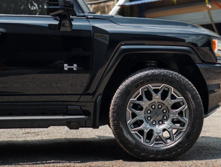 GMC Hummer EV 3X Void Black Front Side Wheel Arch