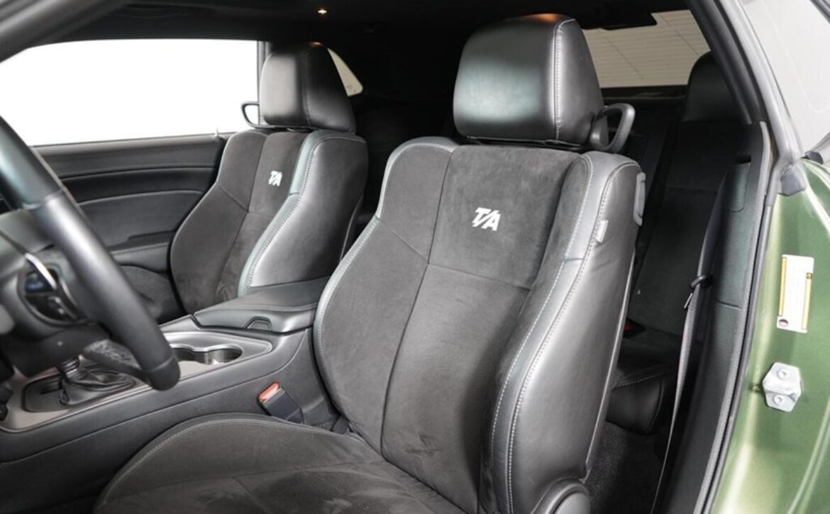 2023 Dodge Challenger R/T Muscle Car from Autogroup International - seats