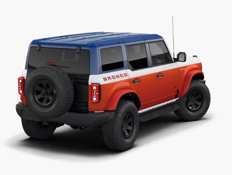 right-hand drive 2025 Ford Bronco Stroppe Edition in Oxford White, powered by a 2.7L twin-turbo EcoBoost V6 from Autogroup International - rear end, Ready for Australia