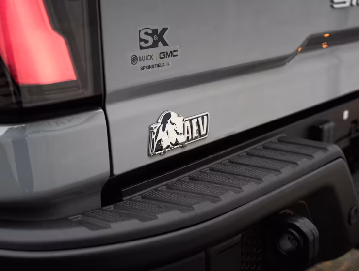 Right hand drive 2026 GMC Sierra 2500 HD AT4X AEV Special Edition from Autogroup International