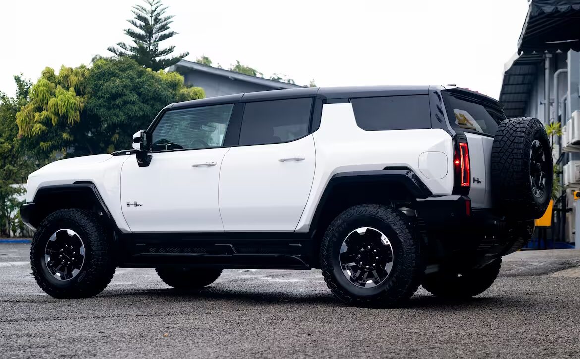 Right hand drive 2025 Hummer EV SUV 3X in Interstellar White from Autogroup Internationa