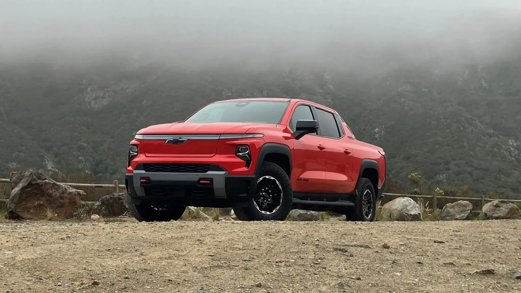 2026 Chevrolet Silverado EV – Main (1)